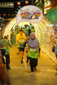 BIB: 50367, 50015
                            <button type="button" onclick="openModal(21831409)" class="btn btn-primary btn-sm float-right btn-popup" data-toggle="modal" data-target=".modal-high-quality">
                        <i class="fas fa-shopping-cart"></i> Add to Cart
                    </button>
                                            <button type="button" onclick="isThisMe(21831409, true)" class="btn btn-success btn-sm float-right btn-popup btn-isme hidden" data-toggle="tooltip" data-placement="bottom" title="นี่คือรูปของคุณใช่ไหม คลิกที่นี่เพื่อเอาเข้าอัลบั้ม">
                        <i class="fas fa-plus"></i> Add to album
                    </button>
                    <button type="button" onclick="isThisMe(21831409, false)" class="btn btn-warning btn-sm float-right btn-popup btn-isnotme hidden">
                        <i class="fas fa-ban"></i> Remove from album
                    </button>